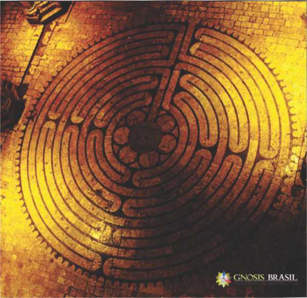 https://gnosisbrasil.com/storage/2015/05/As-Catedrais-Goticas-Parte-II-labirinto.jpg